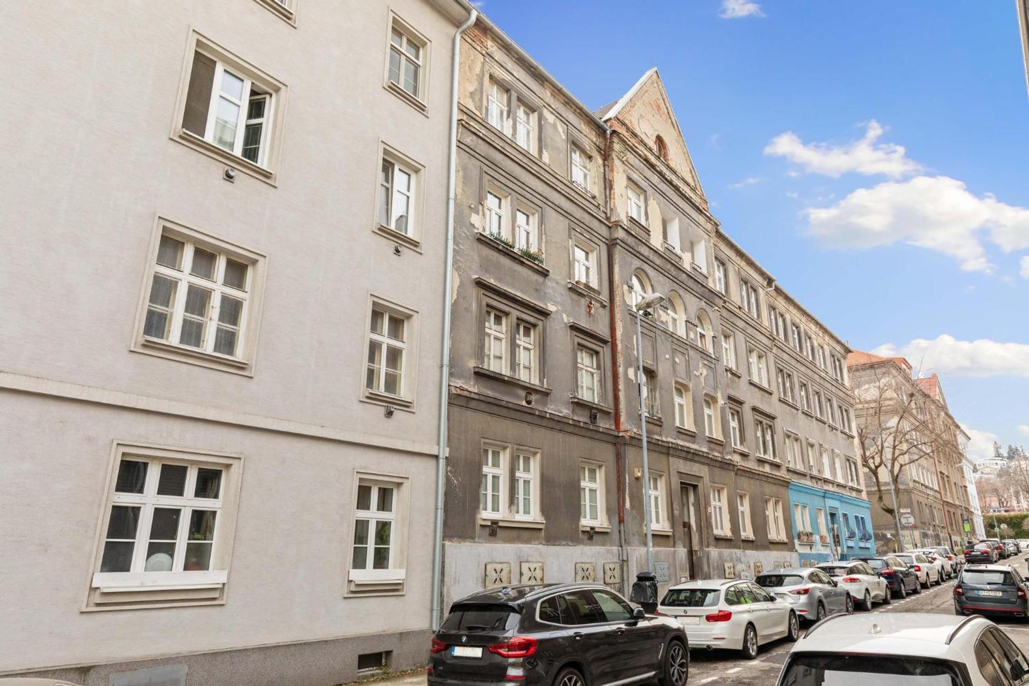 Air Conditioned Apartment 5 Min To Railway Station - Old Town Bratislava Exteriér fotografie