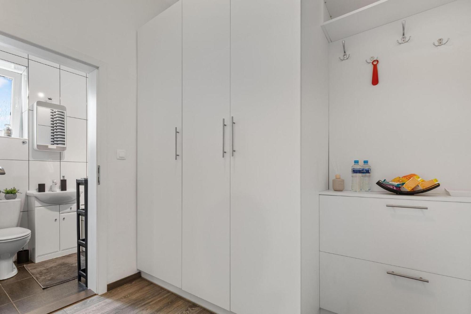 Air Conditioned Apartment 5 Min To Railway Station - Old Town Bratislava Exteriér fotografie